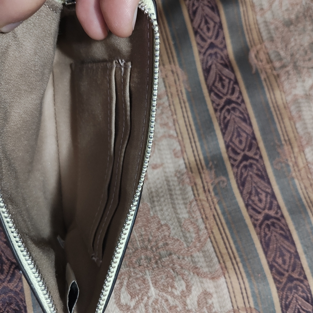 Coach Wristlet - Picture 4 of 5